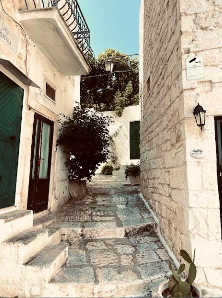 rustic (Puglia, Italy) - $35.00